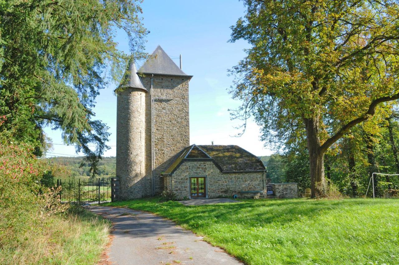 La Tour De Serinchamps Екстериор снимка